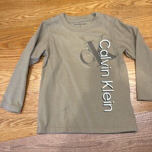 Calvin Klein 3T long sleeve shirt